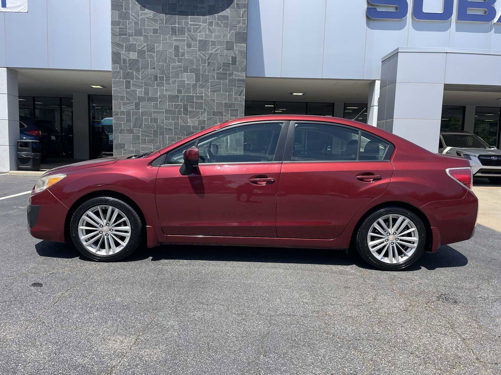 Used 2012 Subaru Impreza 2.0i Premium AWD/4WD image 2