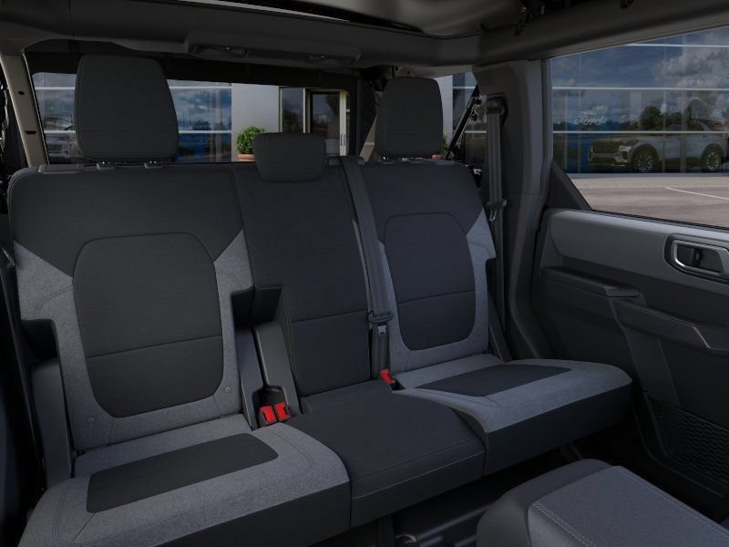 New 2026 Ford Bronco 4-Door AWD/4WD image 13