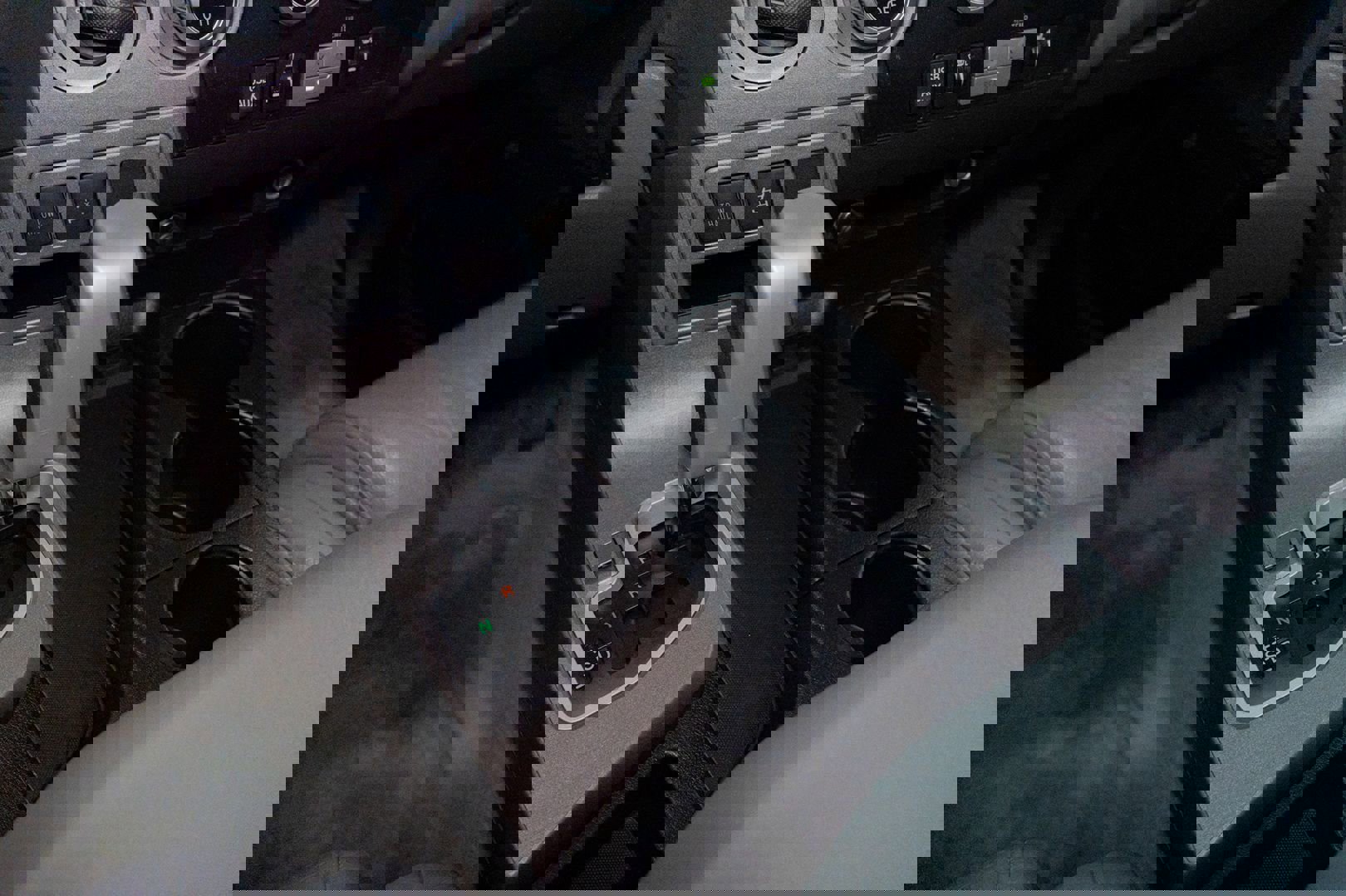 Used 2010 Toyota Sequoia Limited image 57