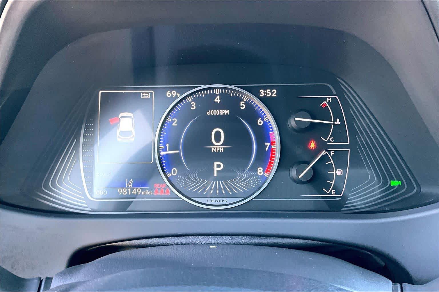 Used 2019 Lexus UX 200 w/ Premium Package FWD image 23