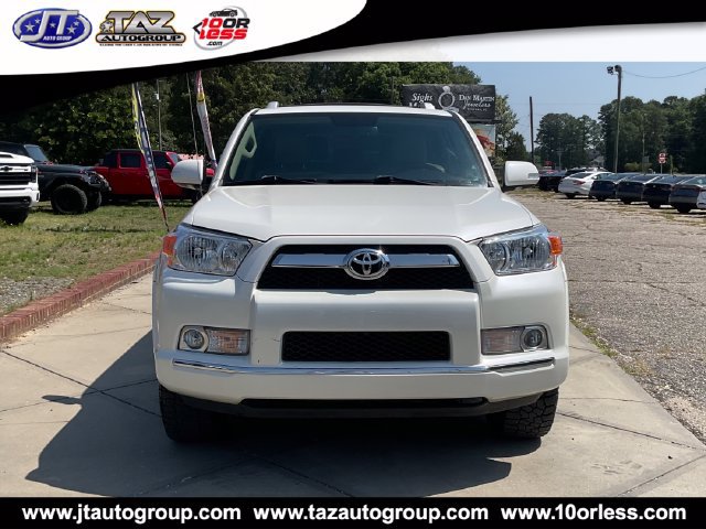 Used 2013 Toyota 4Runner SR5 w/ Convenience Pkg RWD image 2