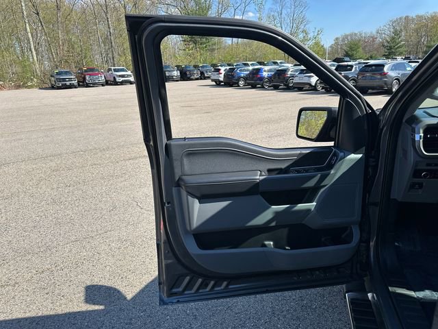 Used 2025 Ford F150 XLT w/ Equipment Group 301A Standard AWD/4WD image 26