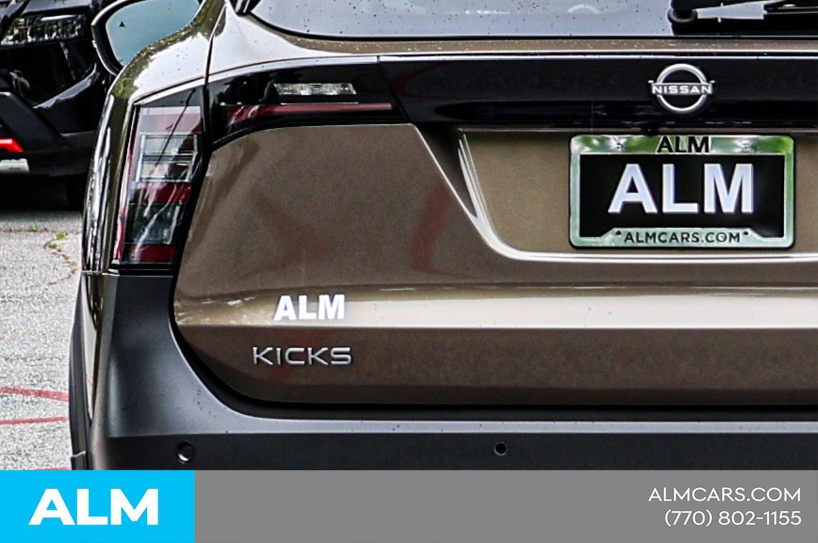 Used 2026 Nissan Kicks SR FWD image 14