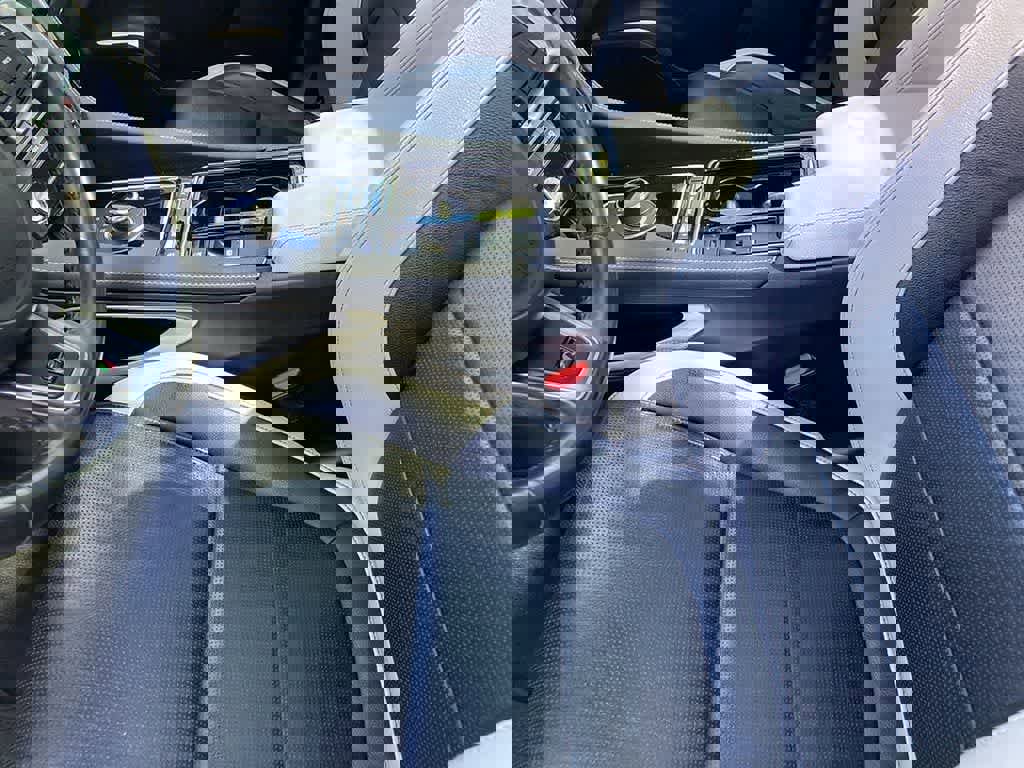 Used 2019 Jaguar F-PACE S AWD/4WD image 13