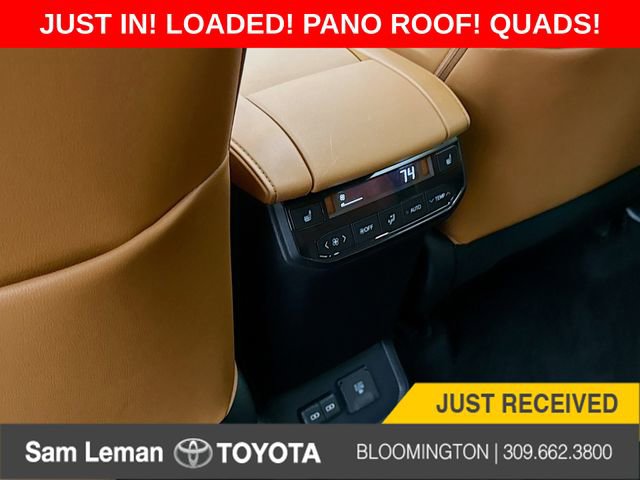 Used 2023 Toyota Highlander Platinum image 26