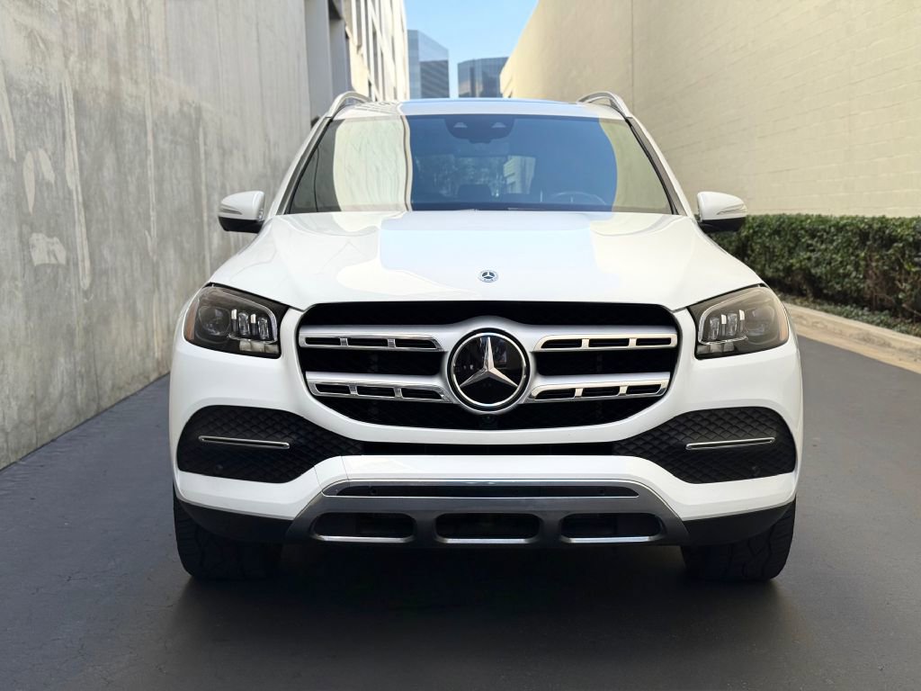 Used 2021 Mercedes-Benz GLS 450 4MATIC image 4