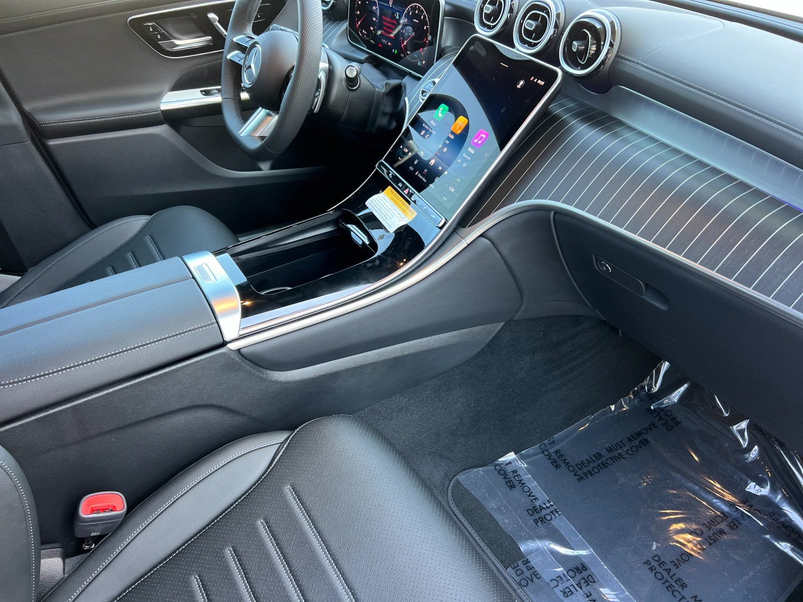 New 2026 Mercedes-Benz GLC 300 4MATIC image 15