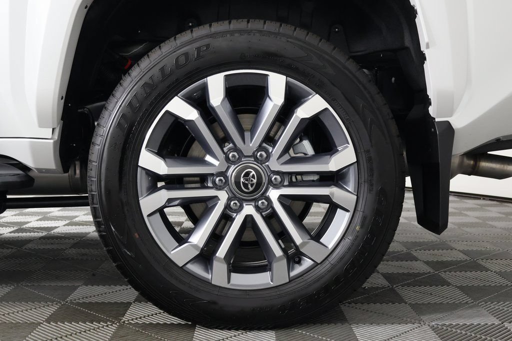 Used 2026 Toyota 4Runner Limited w/ Tow Technology Package AWD/4WD image 10