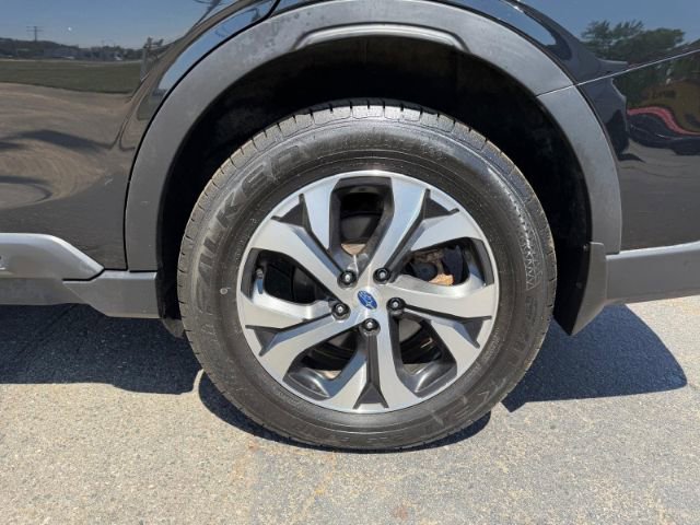 Used 2020 Subaru Outback Limited w/ Popular Package #2 AWD/4WD image 19