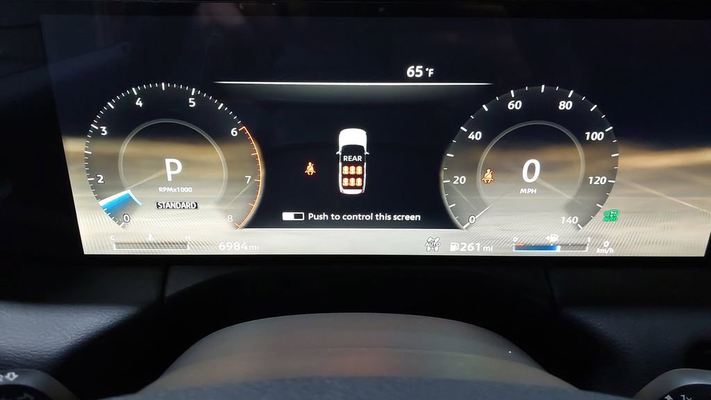 Used 2025 Nissan Armada PRO-4X image 21