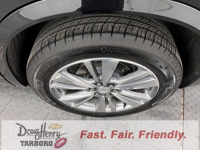 Used 2025 Cadillac XT6 Premium Luxury image 22