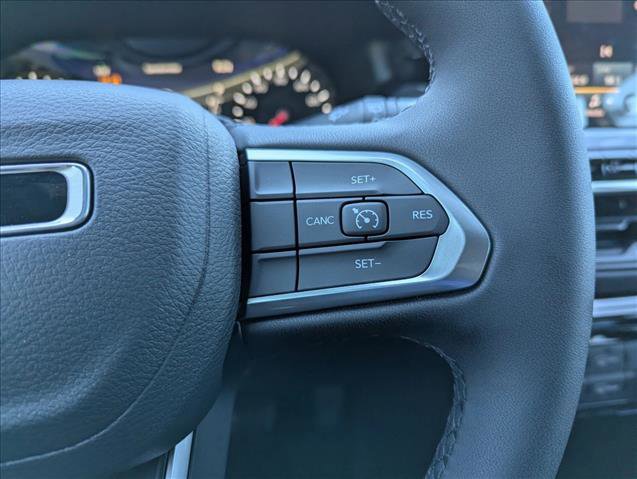 New 2026 Jeep Compass Latitude image 14