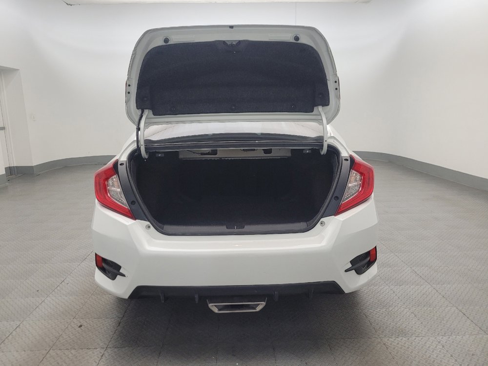 Used 2020 Honda Civic Sport image 29