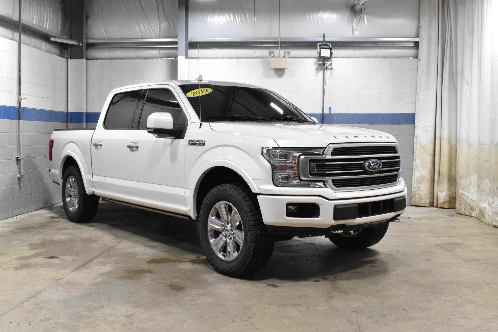 Used 2019 Ford F150 Limited w/ Trailer Tow Package image 31