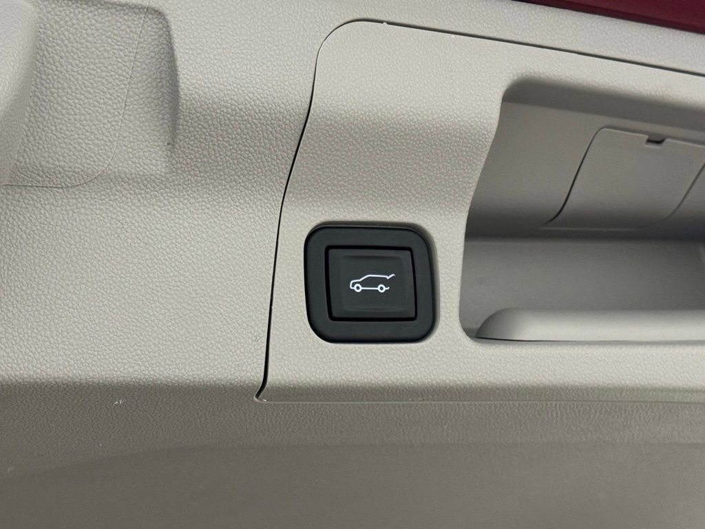 Certified 2023 GMC Acadia SLT w/ Technology Package image 25