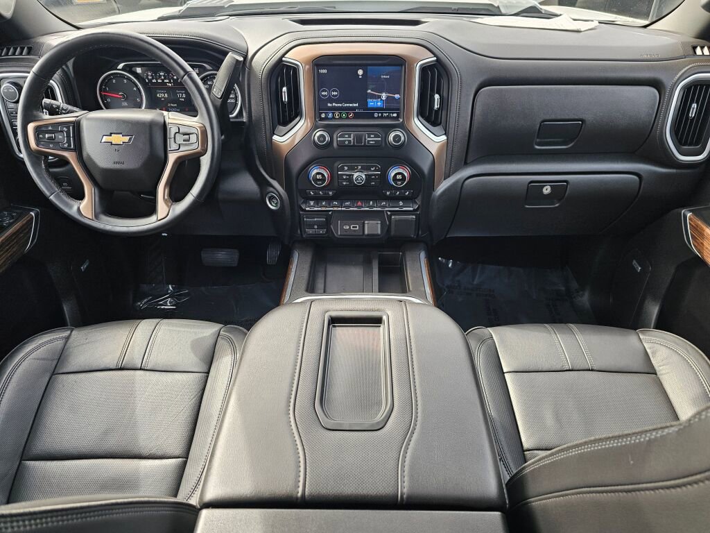 Used 2022 Chevrolet Silverado 3500 High Country w/ Safety Package II AWD/4WD image 9