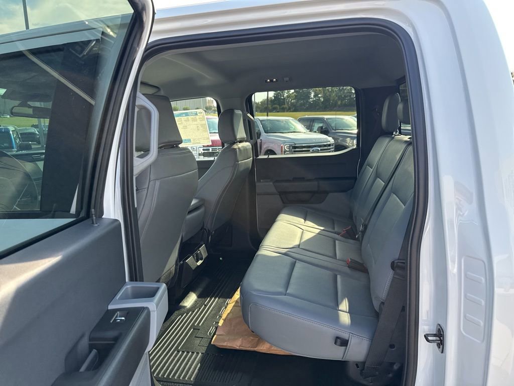 New 2026 Ford F350 XL w/ XL Chrome Package image 13