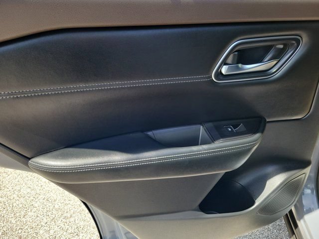 Certified 2023 Nissan Rogue Platinum w/ Platinum Premium Package FWD image 13