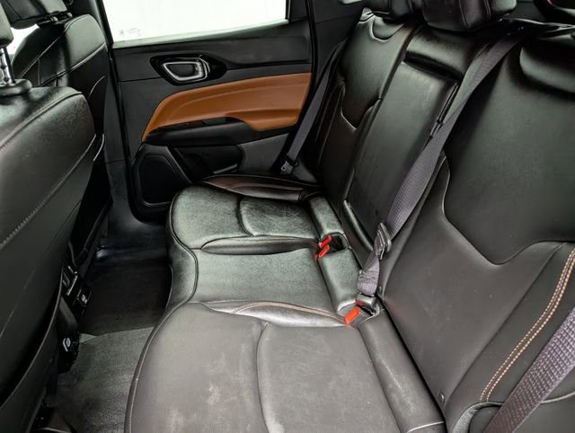 Used 2024 Jeep Compass Limited image 12