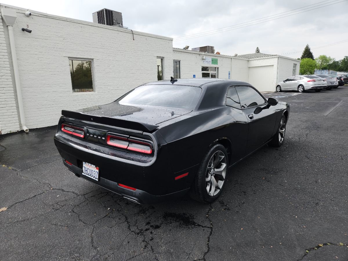 Used 2015 Dodge Challenger SXT Plus RWD image 5