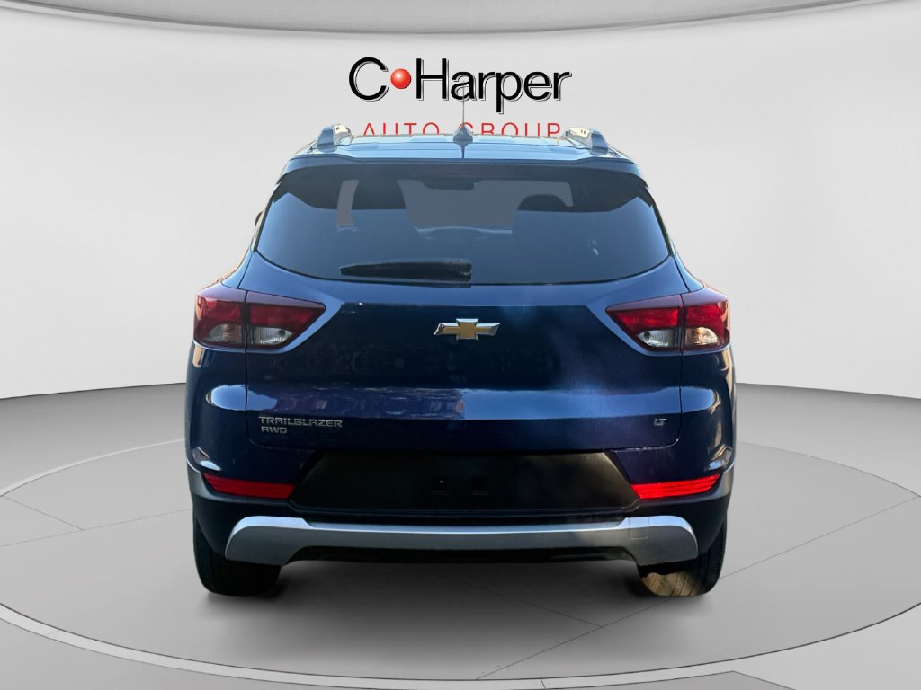 Used 2023 Chevrolet TrailBlazer LT AWD/4WD image 4