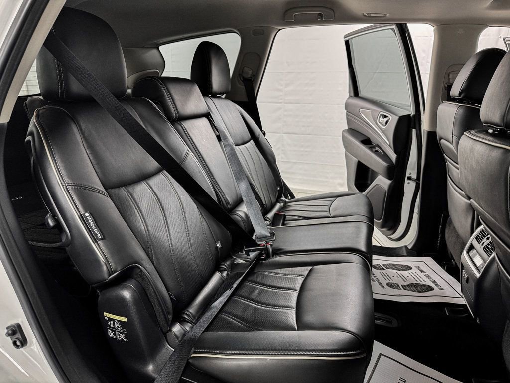 Used 2020 INFINITI QX60 Luxe w/ Essential Package image 12