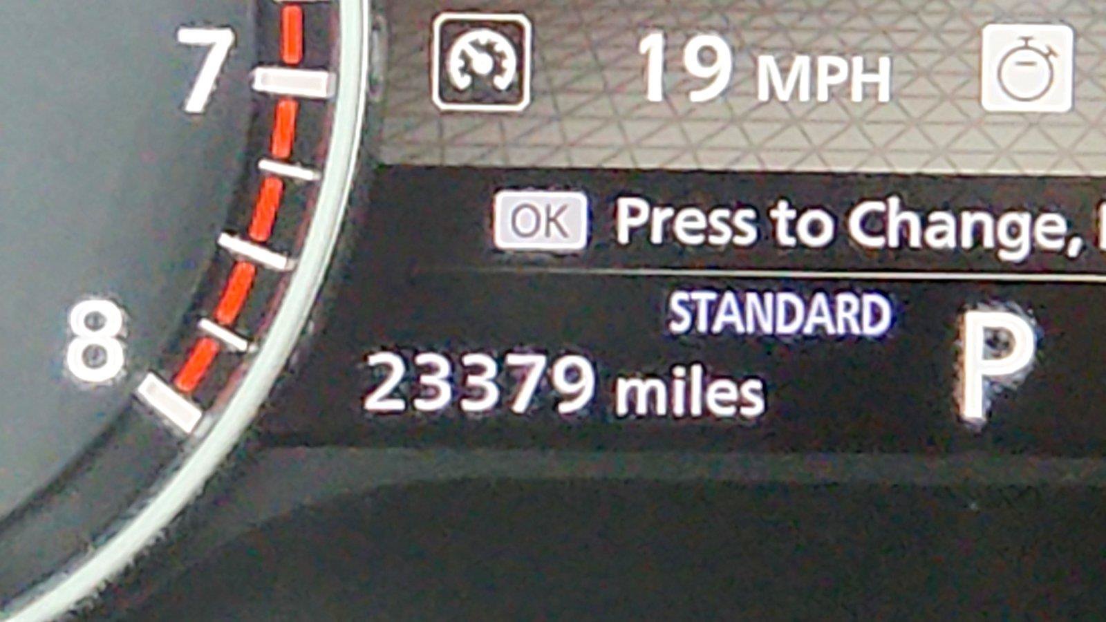 Certified 2025 Nissan Pathfinder SV FWD image 29