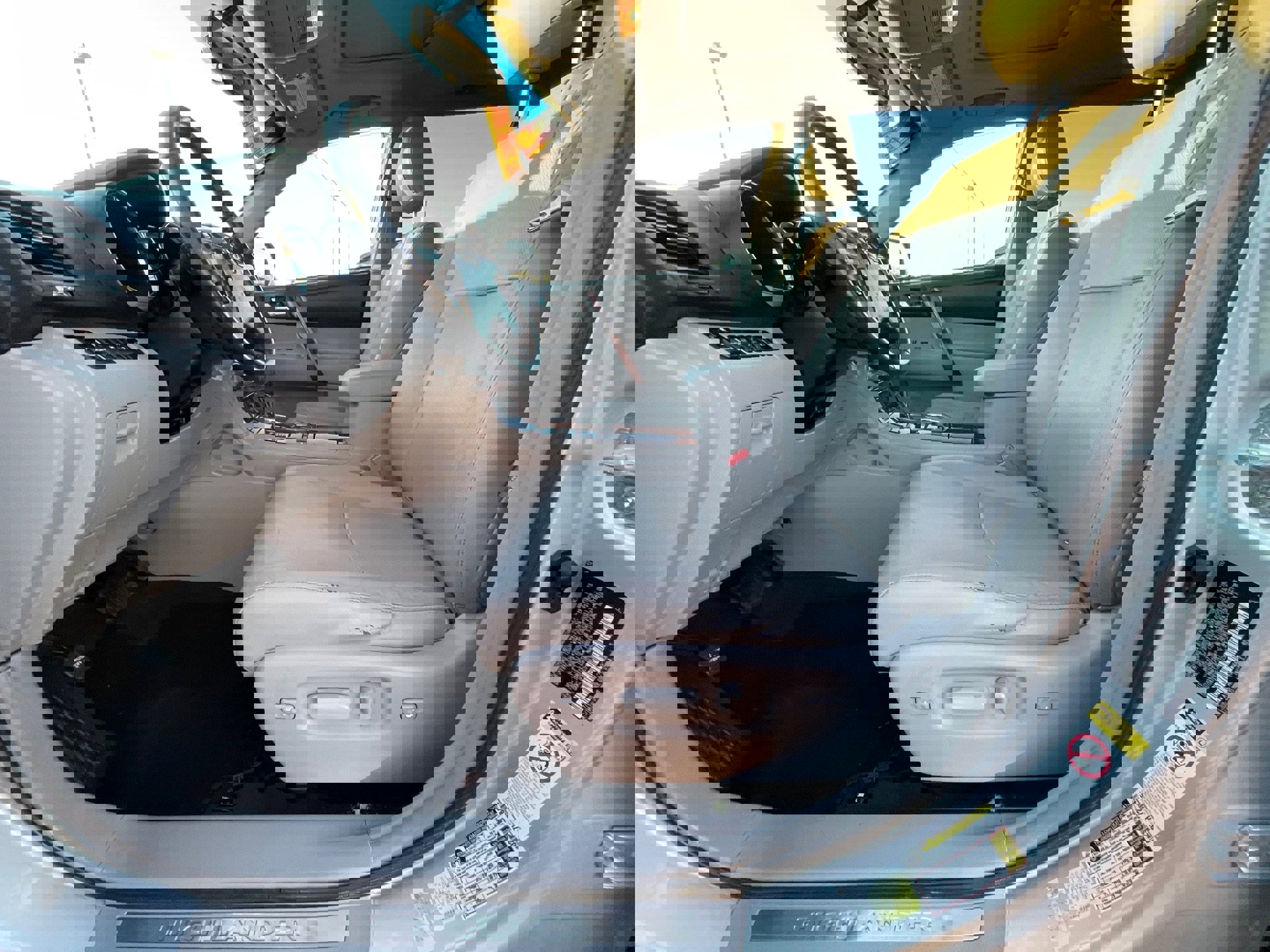 Used 2012 Toyota Highlander Limited image 14