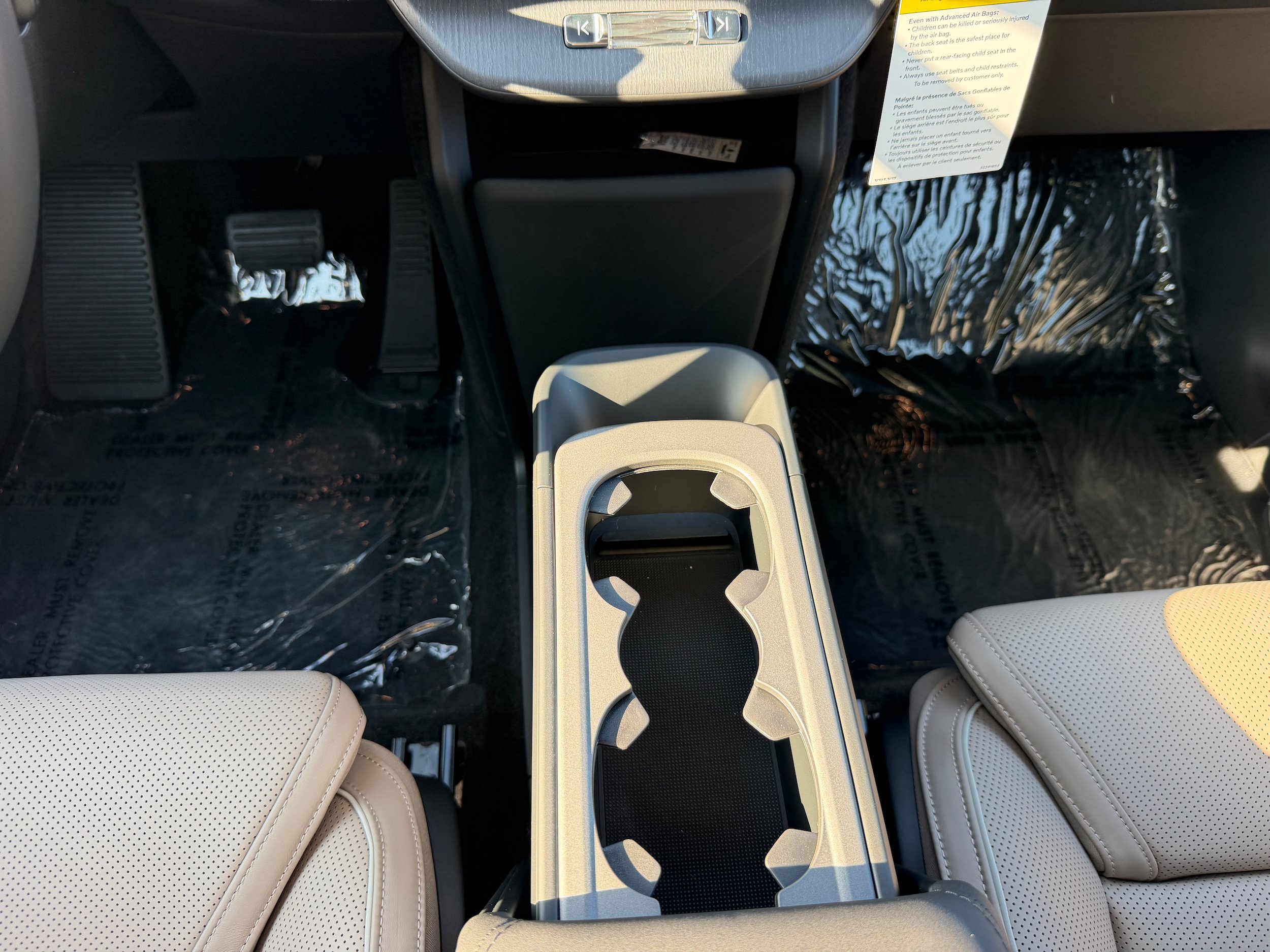 New 2027 Volvo EX60 Ultra AWD/4WD image 18