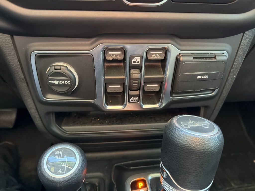 Used 2019 Jeep Wrangler Unlimited Sport S image 21