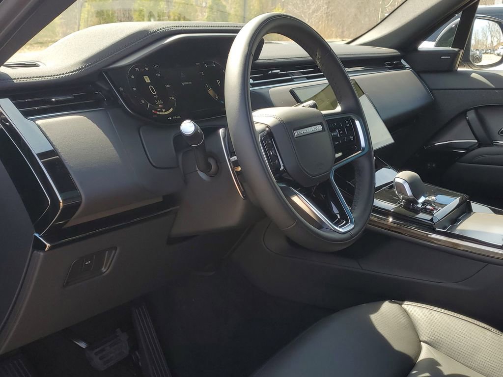 New 2026 Land Rover Range Rover Sport SE AWD/4WD image 7