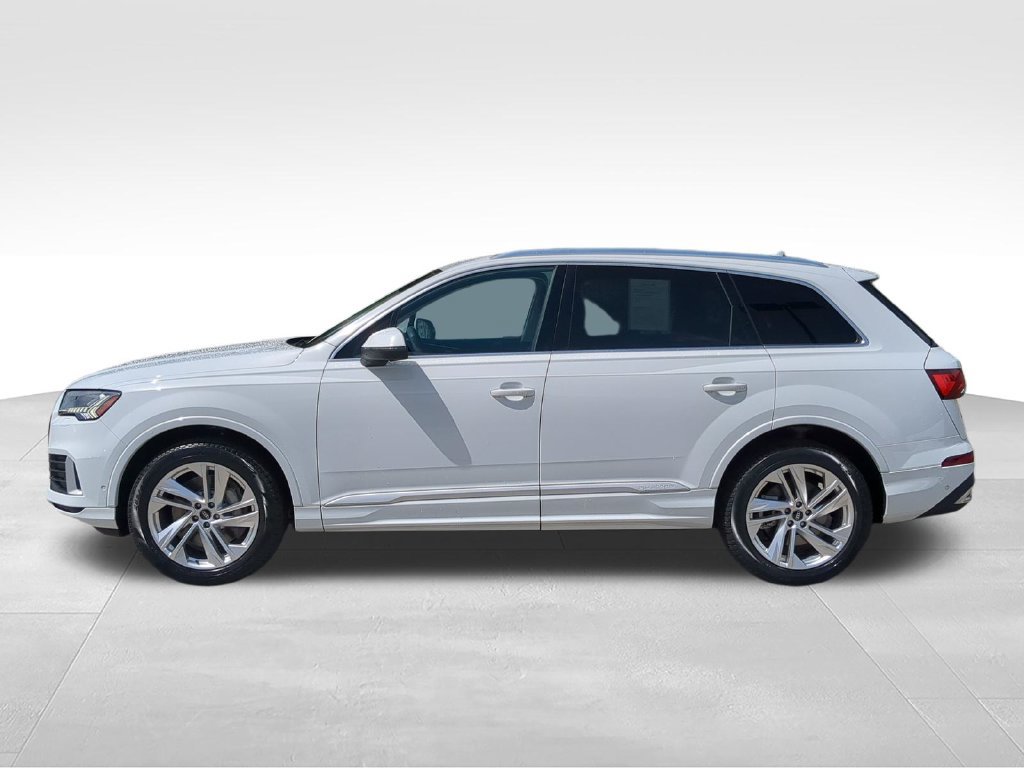 Used 2023 Audi Q7 2.0T Premium Plus w/ Premium Plus Package AWD/4WD image 6