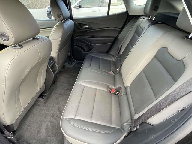 Certified 2025 Chevrolet Trax ACTIV w/ Driver Confidence Package image 11