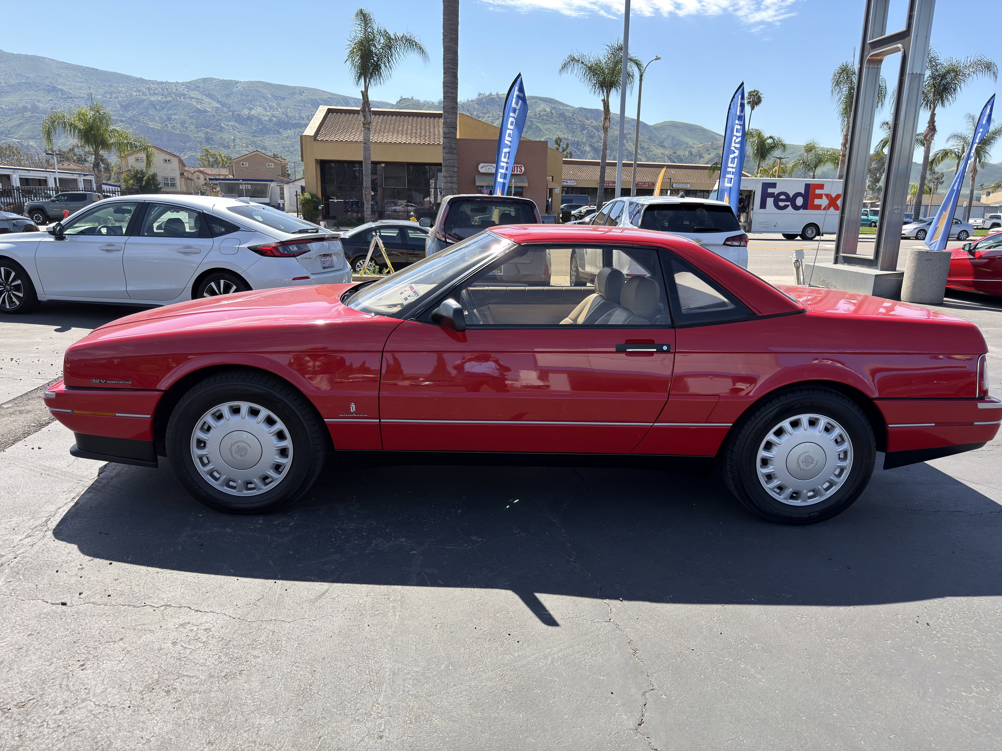 Used 1993 Cadillac Allante image 5