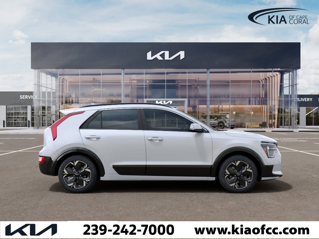 New 2026 Kia Niro Wind FWD image 7