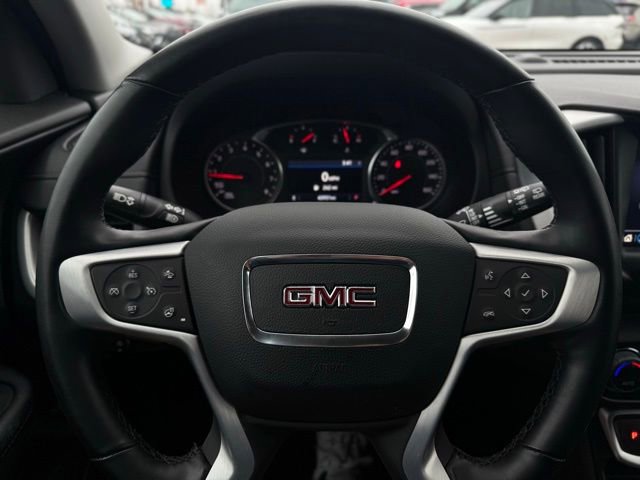 Used 2024 GMC Terrain SLT image 24