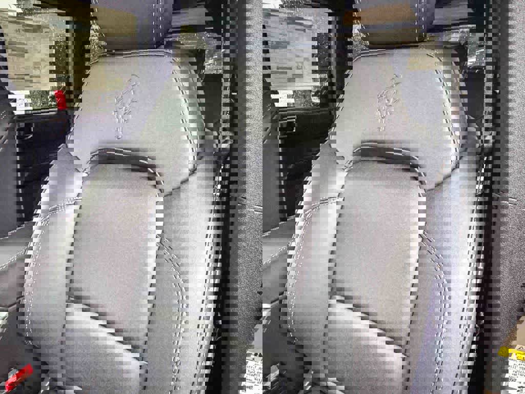 New 2025 Ford Bronco Badlands image 25