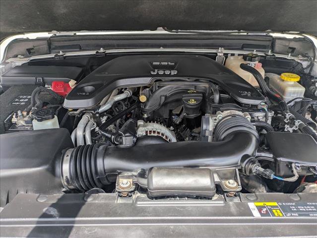 Used 2019 Jeep Wrangler Unlimited Sahara image 22