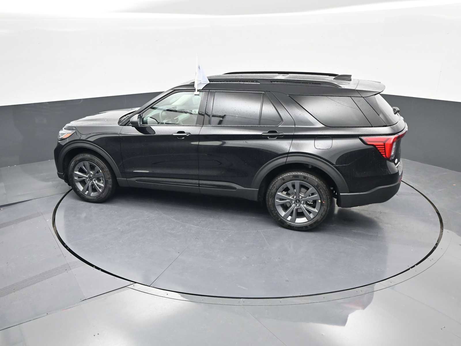 New 2026 Ford Explorer Active w/ Active Comfort Package image 53