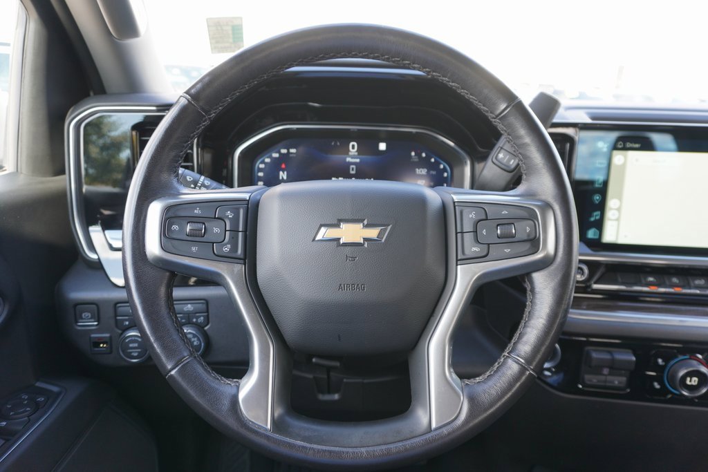 Used 2022 Chevrolet Silverado 1500 LT w/ Convenience Package II image 10