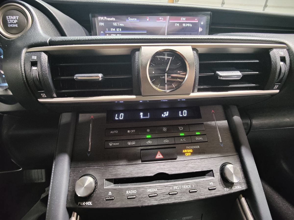 Used 2019 Lexus IS 300 F Sport w/ F Sport Package AWD/4WD image 34