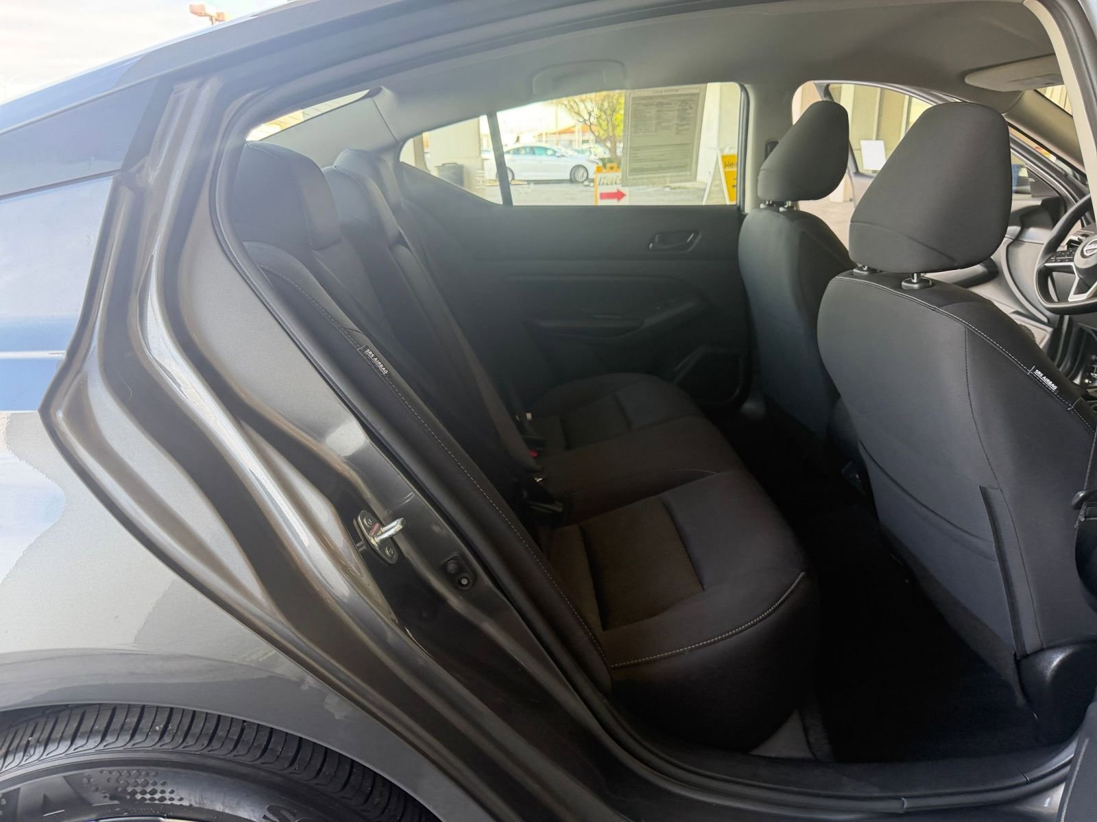 Used 2024 Nissan Altima 2.5 SV image 27