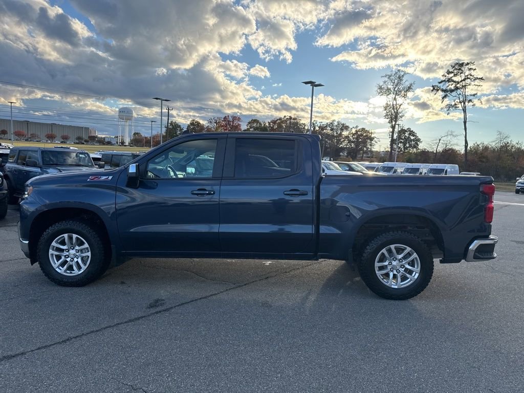 Used 2021 Chevrolet Silverado 1500 LT w/ Z71 Off-Road Package AWD/4WD image 8