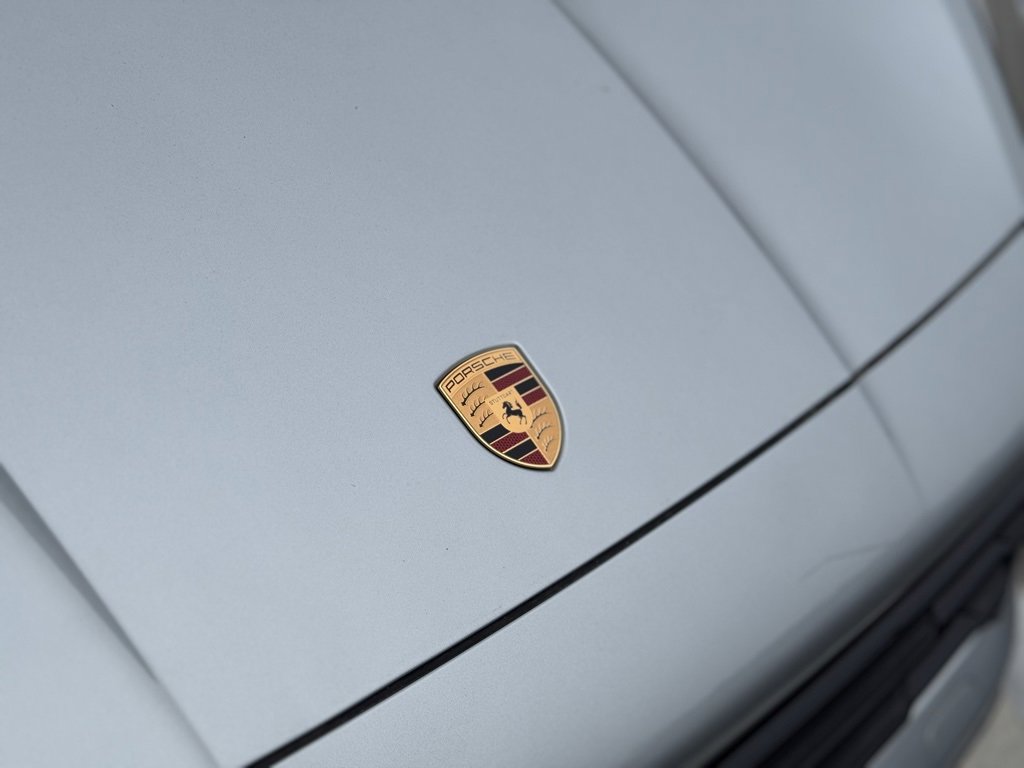 New 2025 Porsche Cayenne E-Hybrid image 12