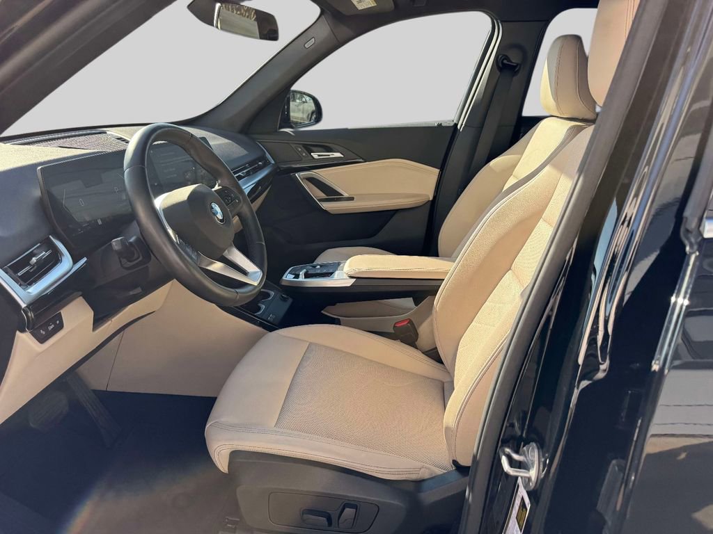 Certified 2023 BMW X1 xDrive28i w/ Convenience Package image 11