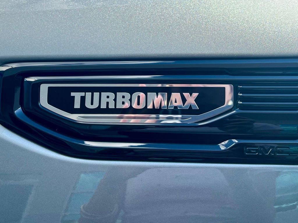 New 2026 GMC Sierra 1500 Elevation image 7