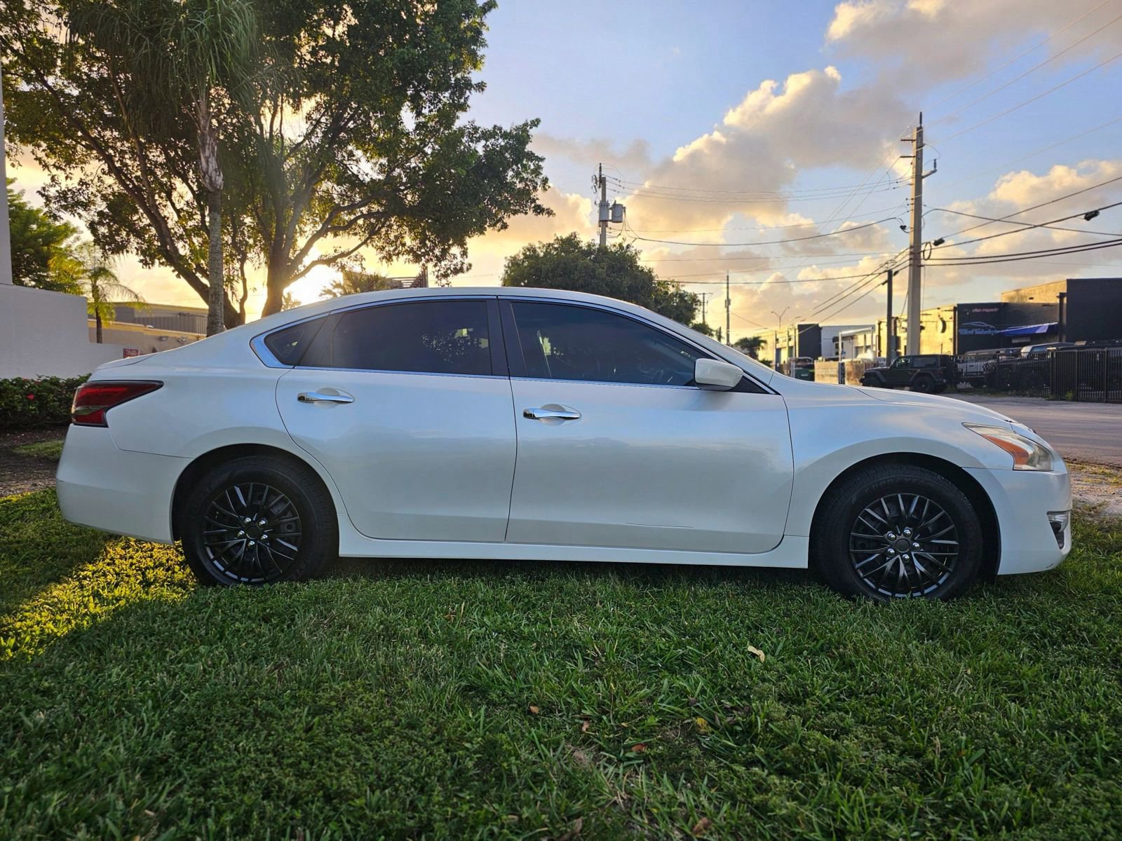 Used 2014 Nissan Altima 2.5 image 4