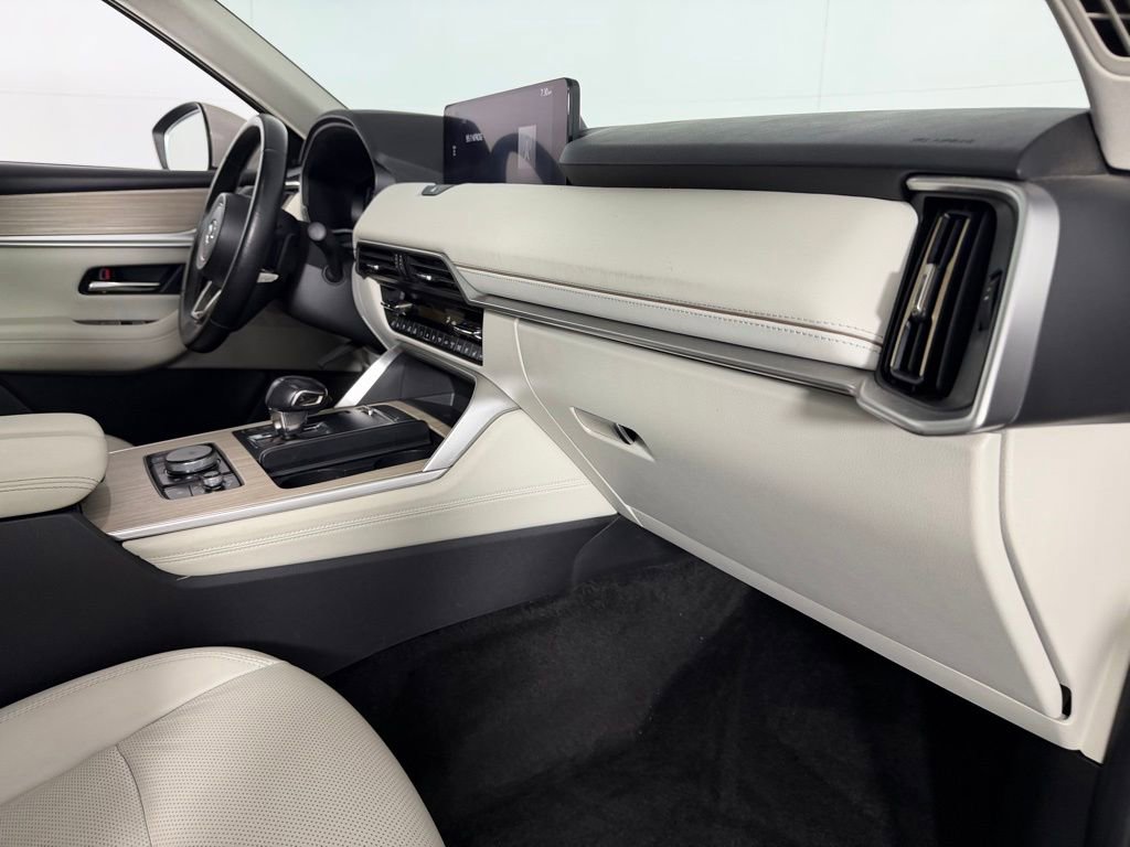 Used 2024 MAZDA CX-90 Plug-In Hybrid w/ Premium Plus image 32
