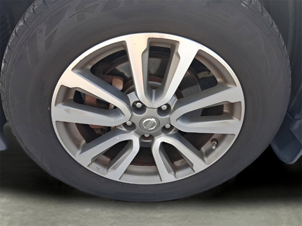 Used 2013 Nissan Pathfinder SL w/ Cargo Pkg image 14