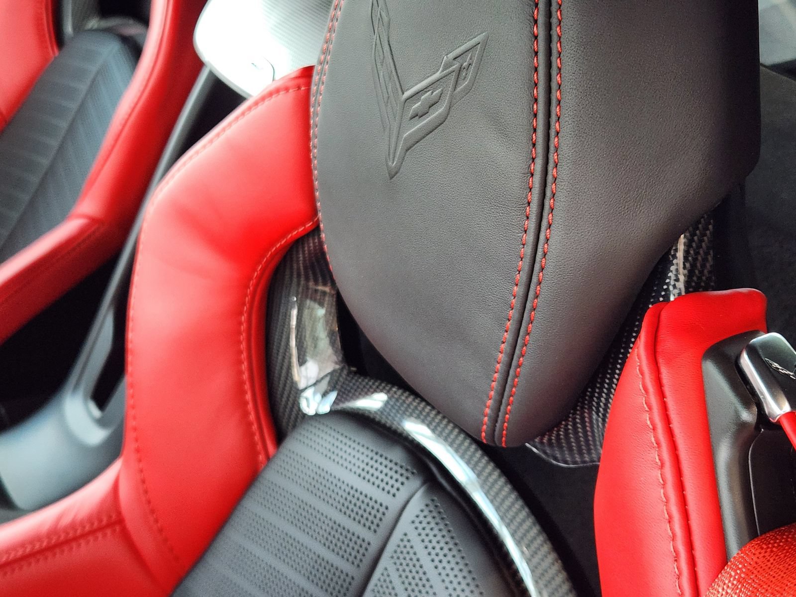 New 2027 Chevrolet Corvette ZR1 w/ ZR1 Carbon Fiber Aero Package RWD image 15